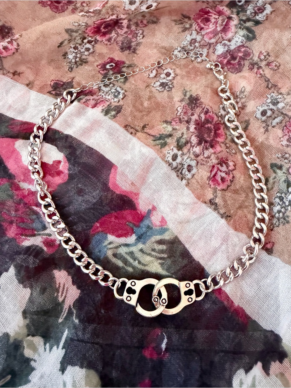 Handcuff Choker Necklace Silver Chain Punk Gothic Grunge